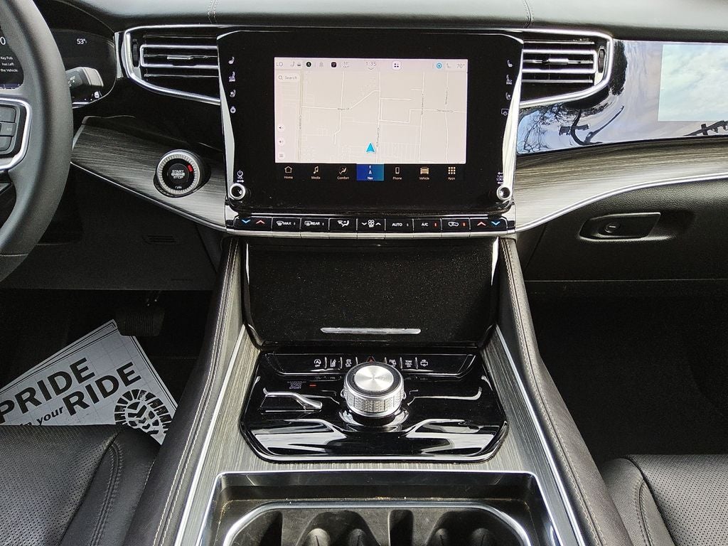 2023 Jeep Wagoneer L Series II 4x4