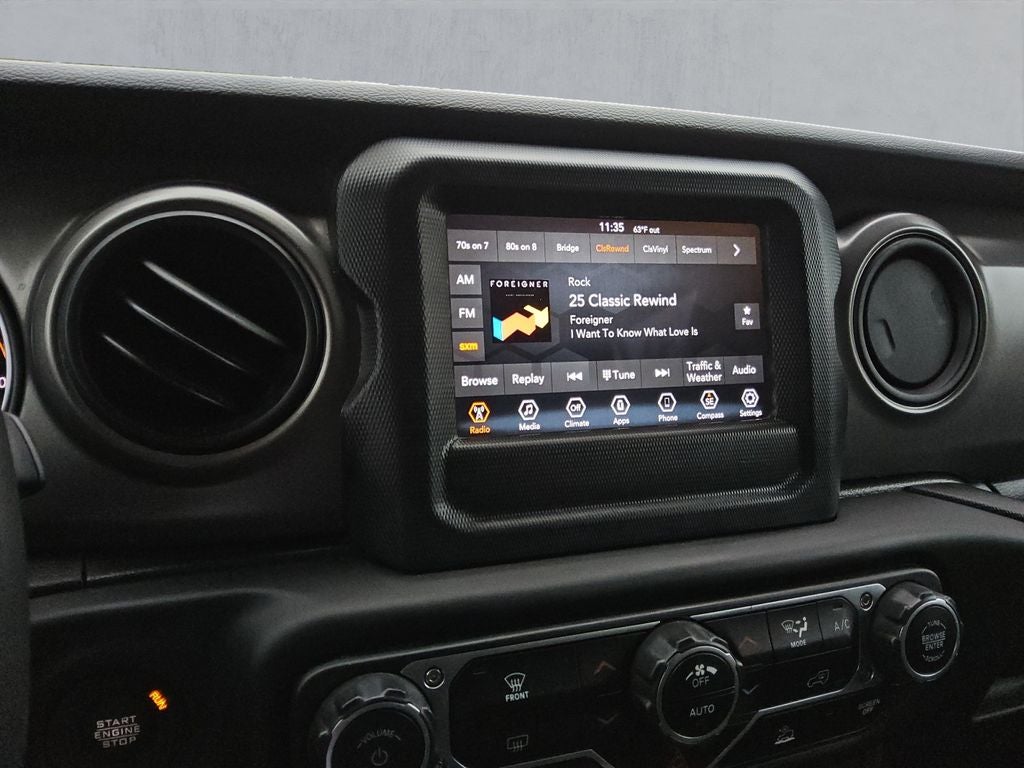 2023 Jeep Gladiator Willys 4x4