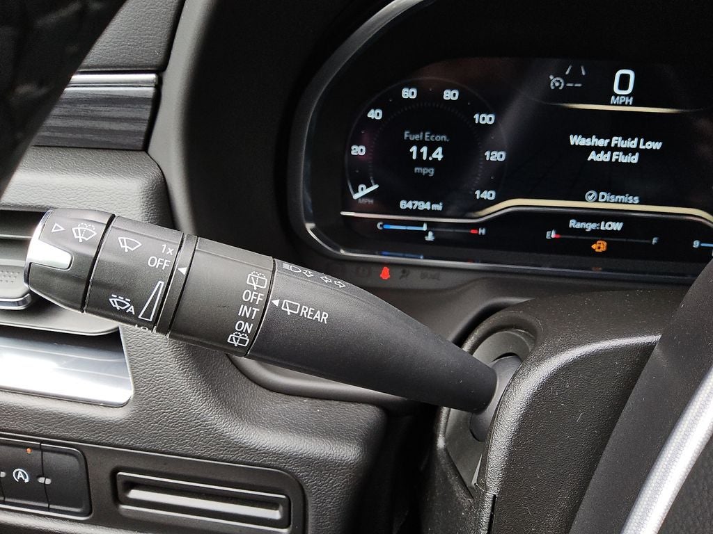 2024 GMC Yukon 2WD SLT