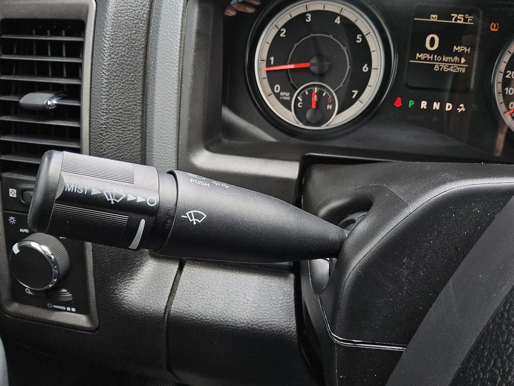2019 RAM 1500 Classic Tradesman Regular Cab 4x2 8' Box
