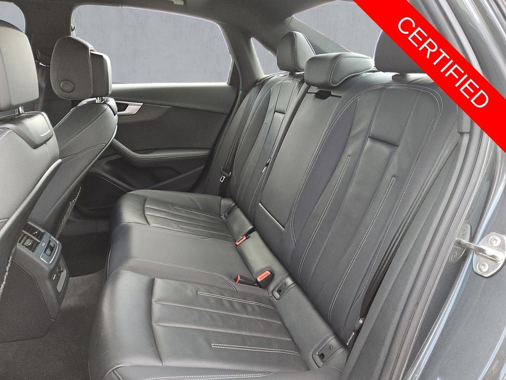 2024 Audi A4 Premium Plus 45 TFSI S line quattro S tronic