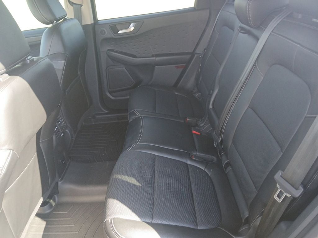 2020 Ford Escape Hybrid Titanium