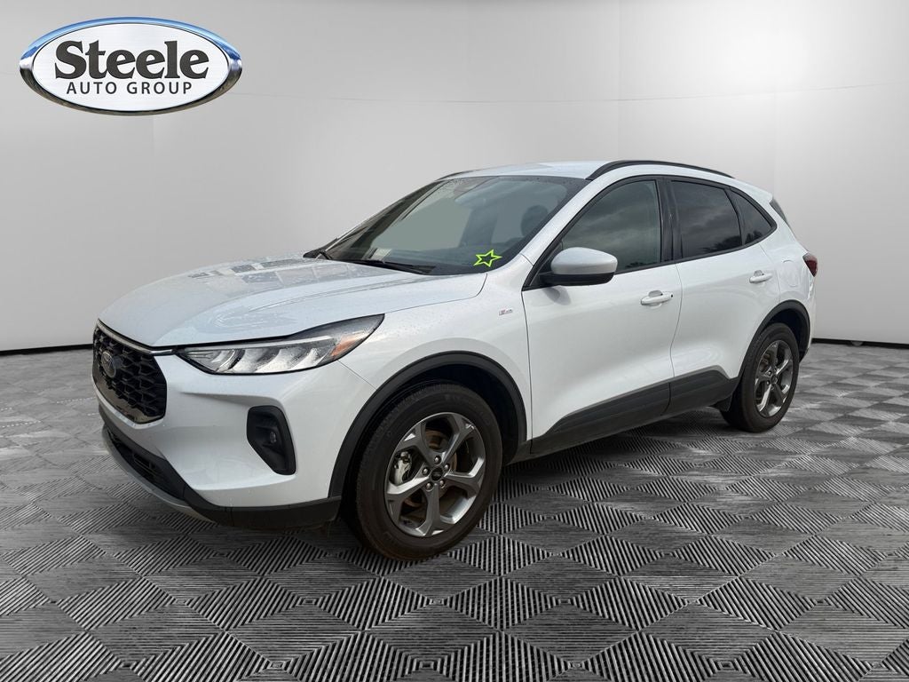 2025 Ford Escape ST-Line Select AWD 2.0L's photo