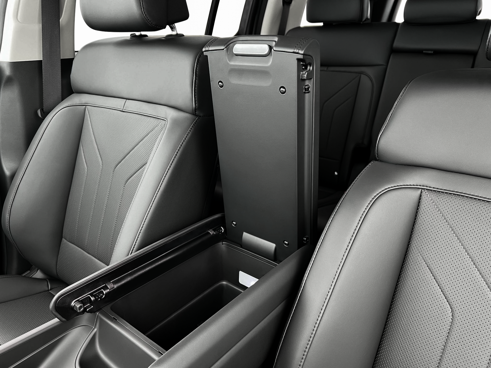 2025 Hyundai SANTA FE SEL FWD