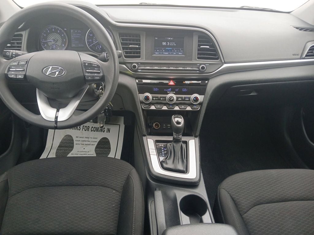 2020 Hyundai ELANTRA SE