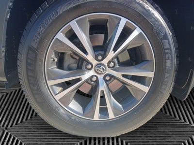 2016 Toyota Highlander XLE V6