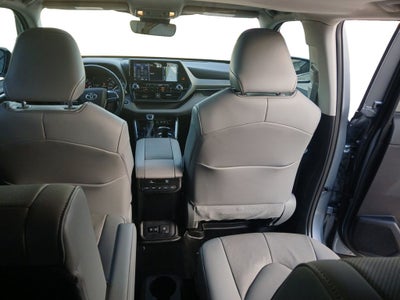 2021 Toyota Highlander Limited