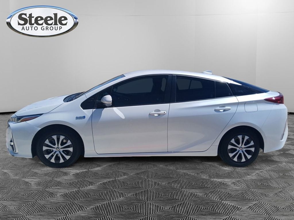 Used 2022 Toyota Prius Prime Limited with VIN JTDKAMFP8N3205704 for sale in Kyle, TX