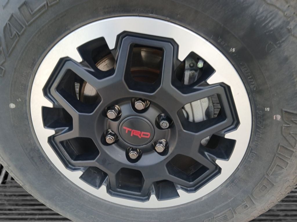 2025 Toyota 4Runner TRD Off-Road