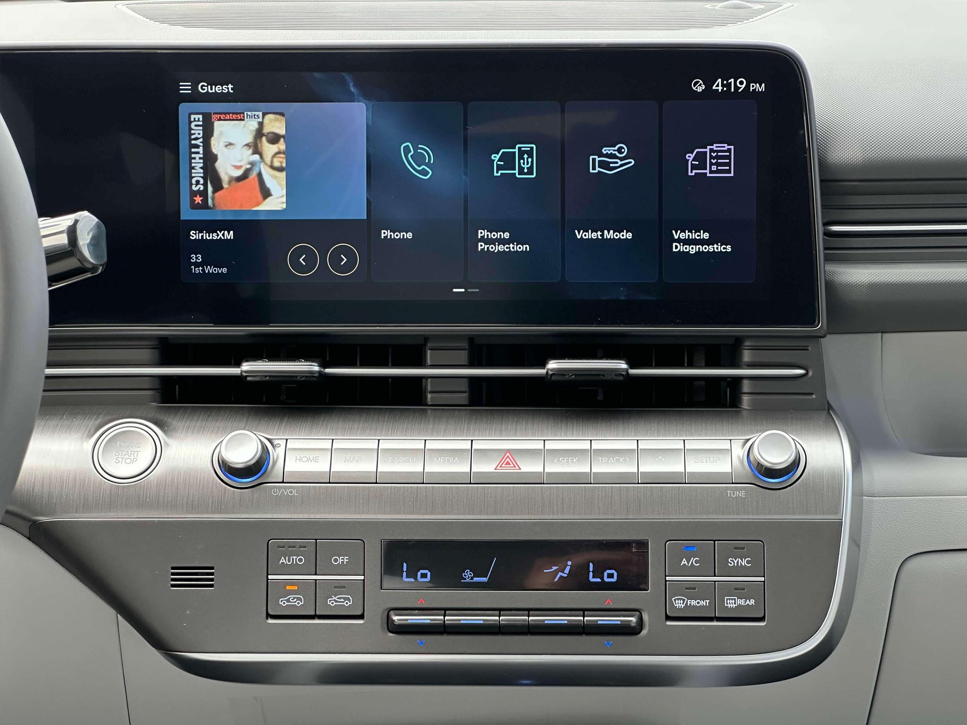 2025 Hyundai KONA SEL FWD