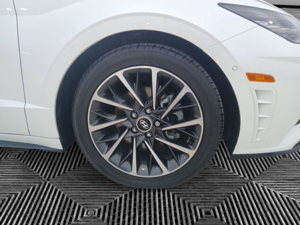 2022 Hyundai SONATA Limited