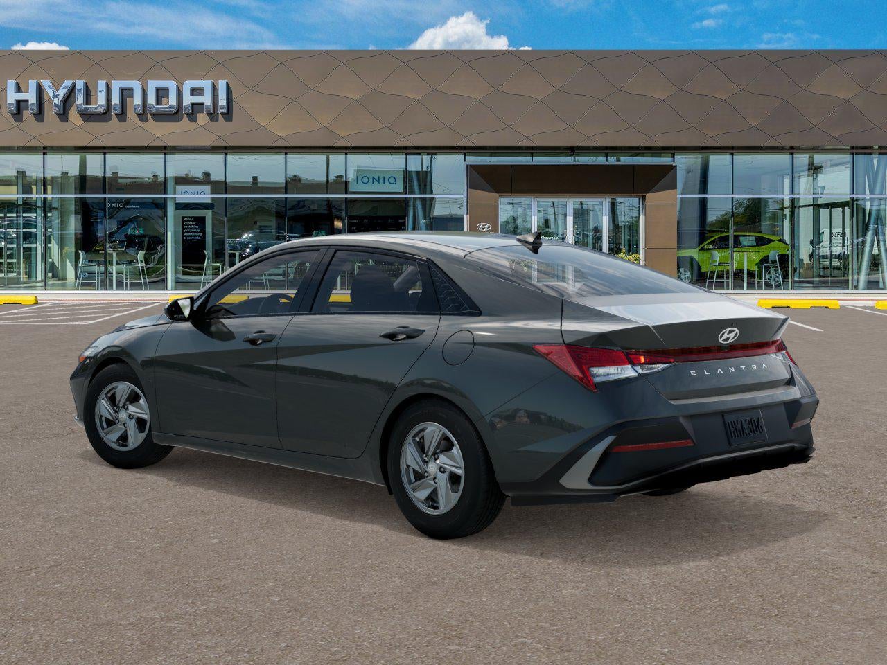2026 Hyundai ELANTRA SE