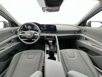 2024 Hyundai ELANTRA SEL Convenience