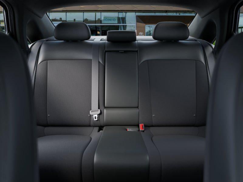 2025 Hyundai IONIQ 6 SE