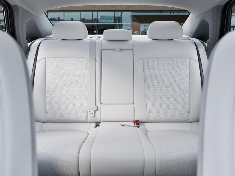 2025 Hyundai IONIQ 6 SEL