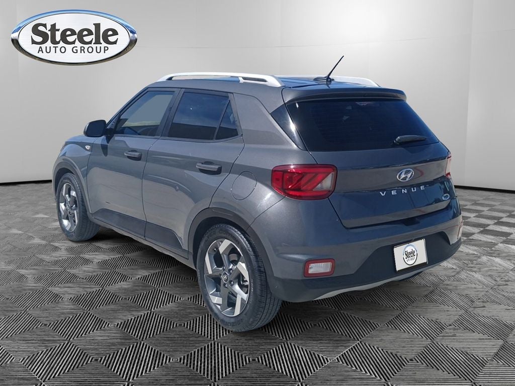 2023 Hyundai VENUE SEL