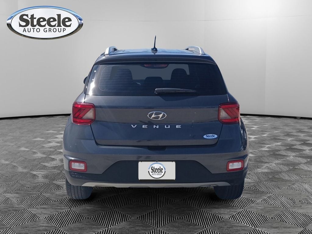 2023 Hyundai VENUE SEL