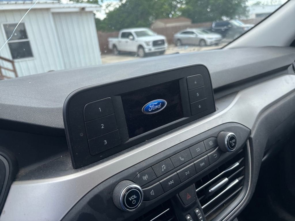 2022 Ford Escape S