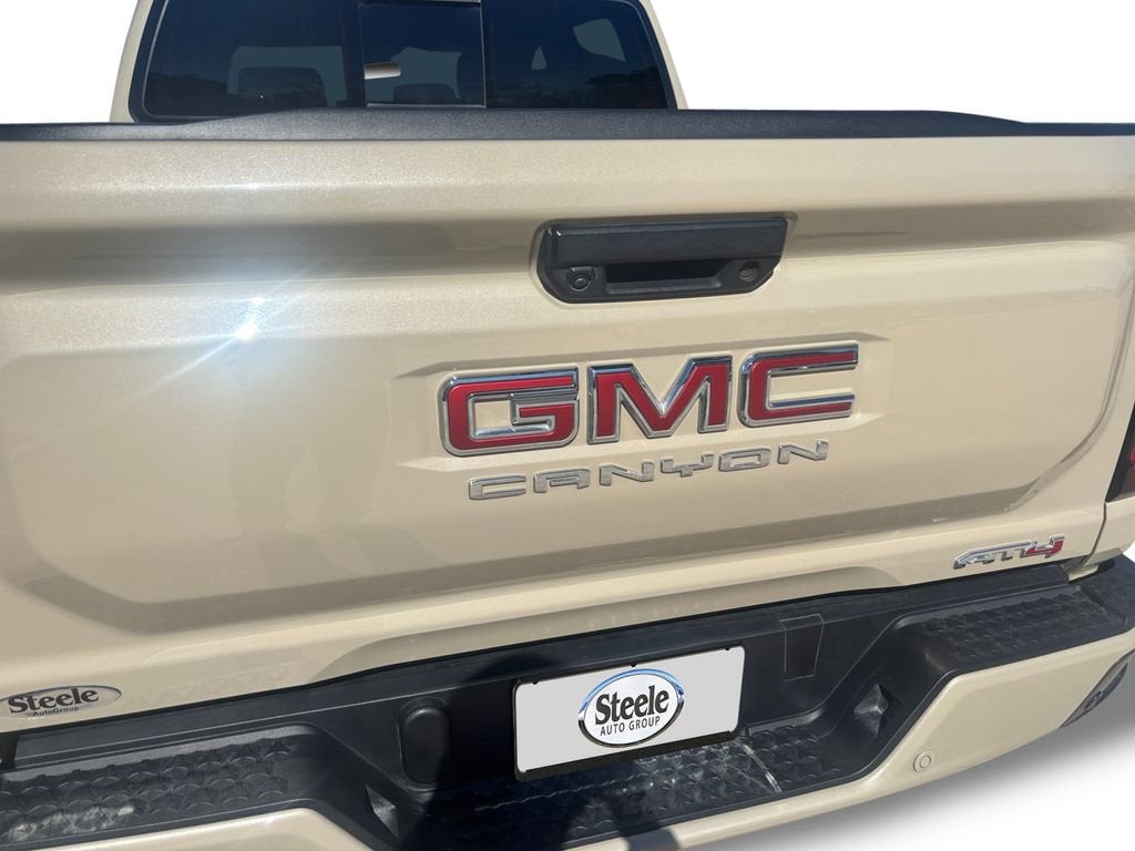 2024 GMC Canyon AT4