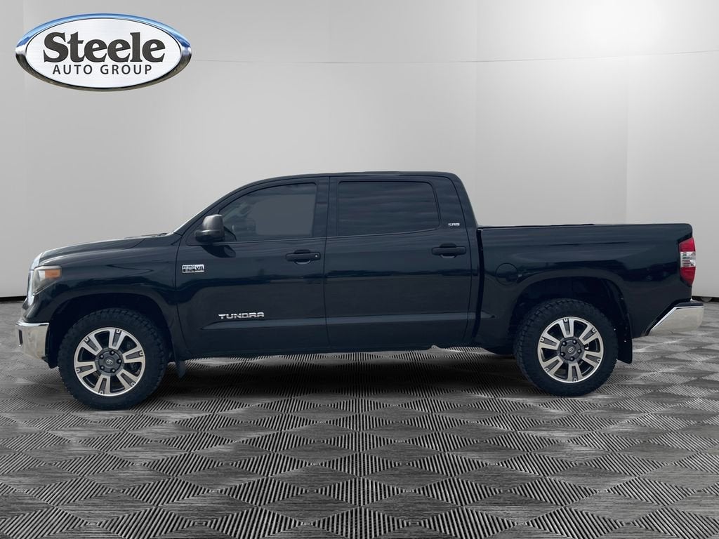 2018 Toyota Tundra SR5 5.7L V8