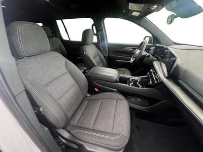 2024 Chevrolet Traverse LS