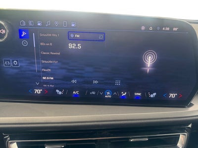 2024 Chevrolet Traverse LS