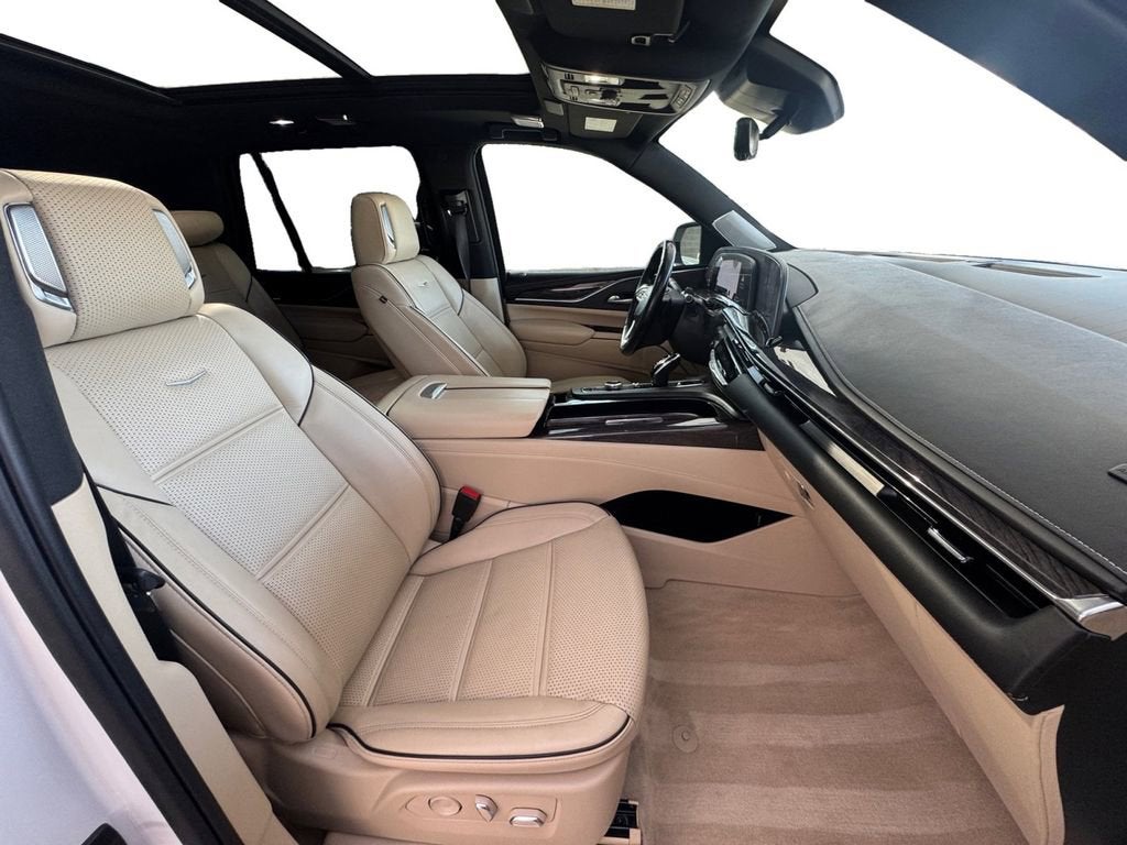 2022 Cadillac Escalade Premium Luxury