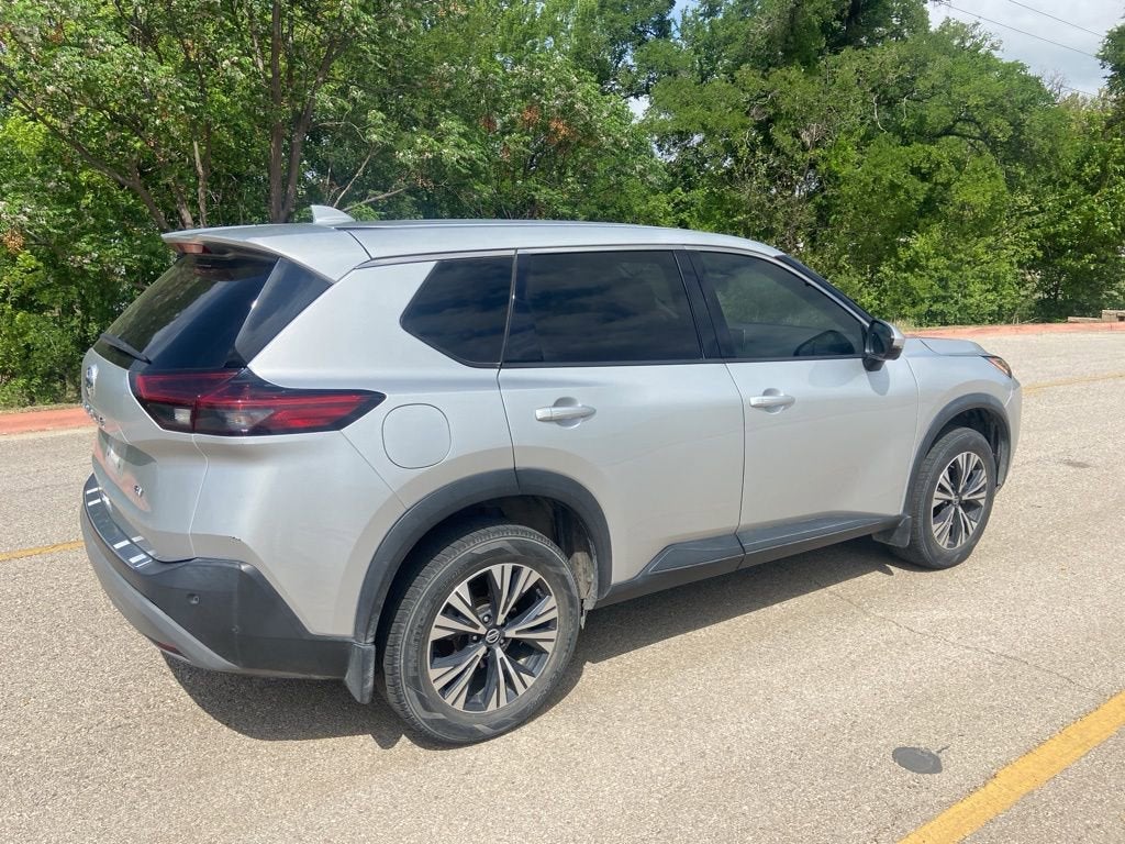 2021 Nissan Rogue SV FWD