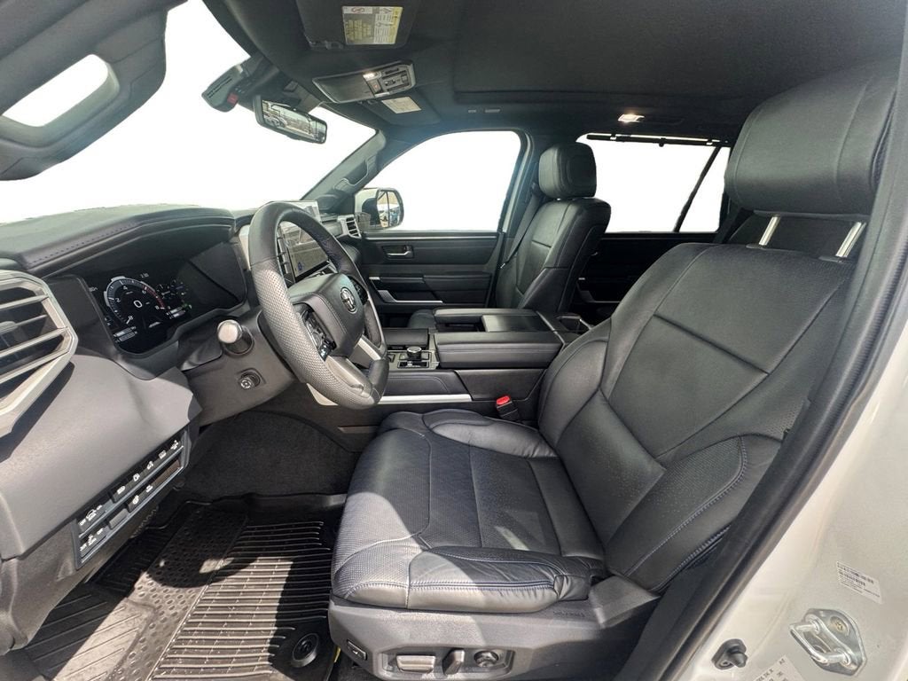 2025 Toyota Sequoia Platinum