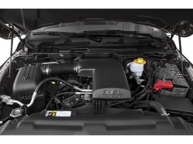 2018 RAM 1500 Lone Star Silver Crew Cab 4x2 5'7' Box