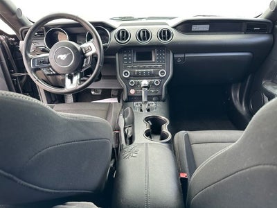 2017 Ford Mustang V6