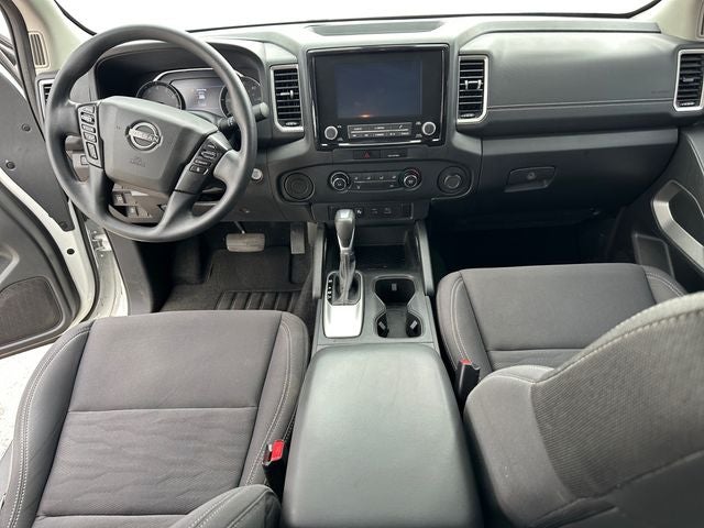 2022 Nissan Frontier Crew Cab SV 4x2