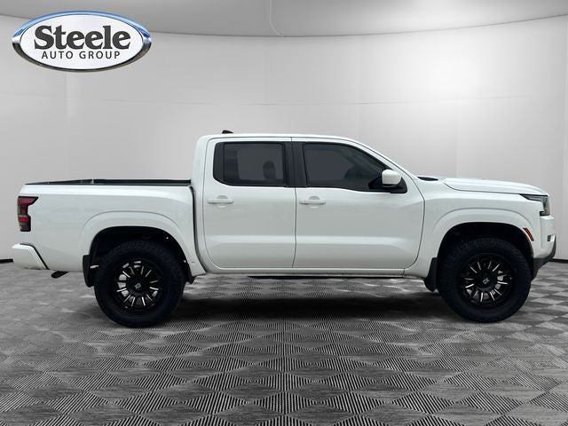 2022 Nissan Frontier Crew Cab SV 4x2