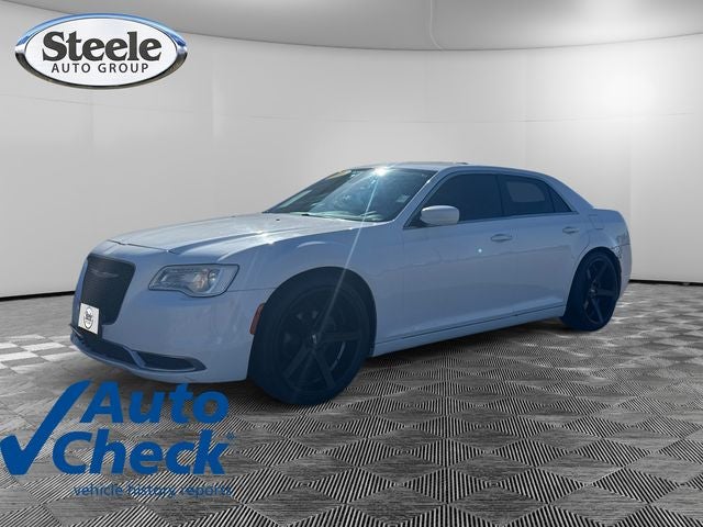 2016 Chrysler 300 Limited