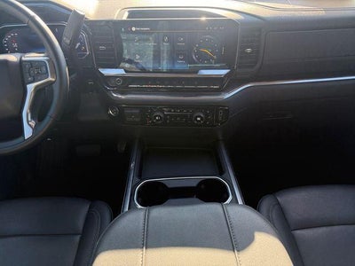 2025 Chevrolet Silverado 2500HD 4WD Crew Cab Standard Bed LTZ