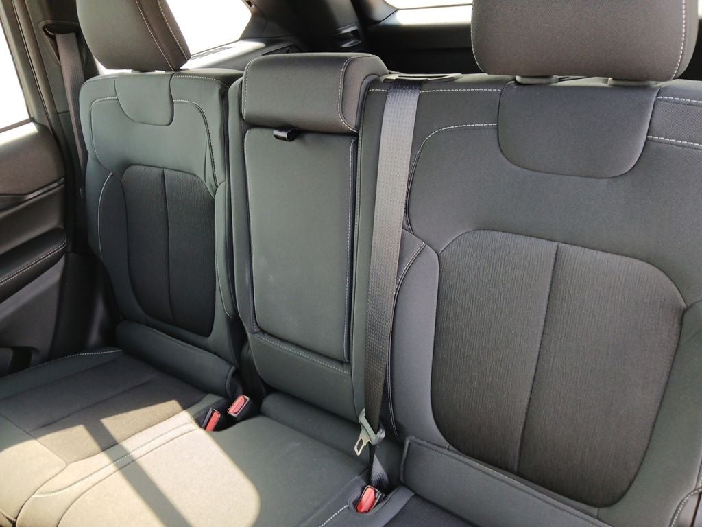 2024 Jeep Grand Cherokee Laredo X 4x2