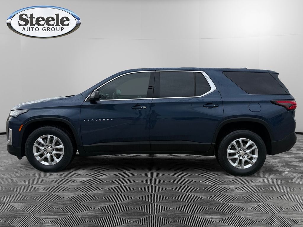 2023 Chevrolet Traverse FWD LS