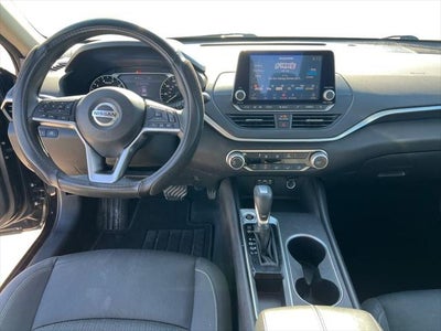 2022 Nissan Altima SV FWD