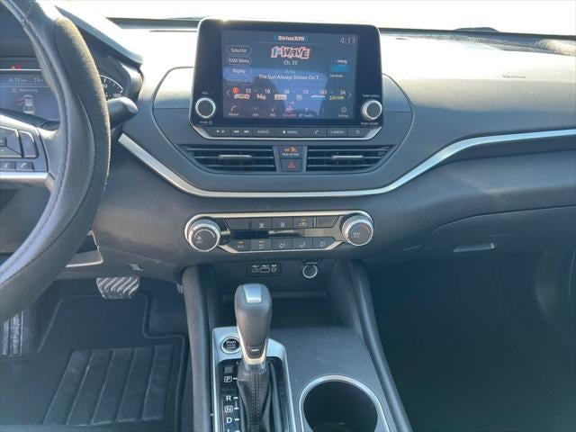 2022 Nissan Altima SV FWD