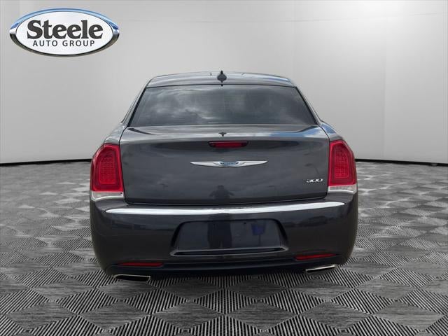 2023 Chrysler 300 Touring
