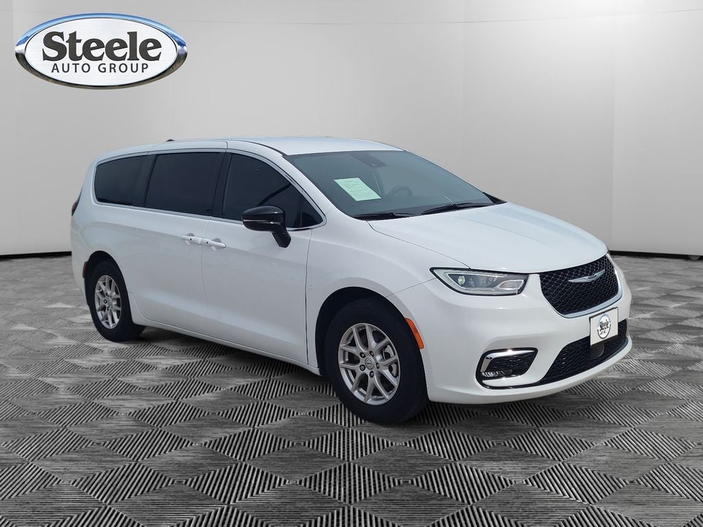 2025 Chrysler Pacifica PACIFICA SELECT