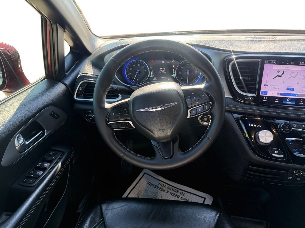 2022 Chrysler Pacifica Touring L