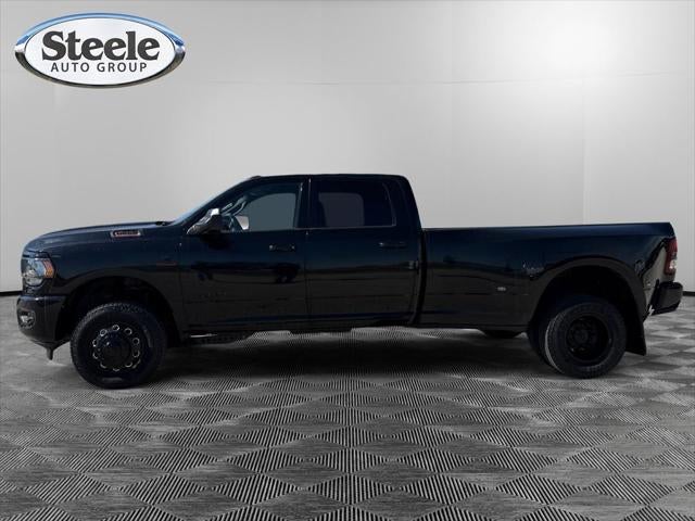 2022 RAM 3500 Lone Star Crew Cab 4x4 8' Box