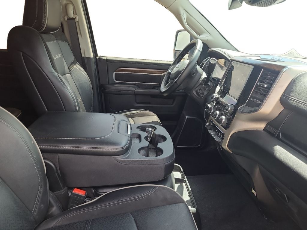2024 RAM 2500 Laramie Crew Cab 4x4 6'4' Box