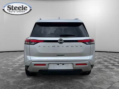 2025 Nissan Pathfinder SL FWD