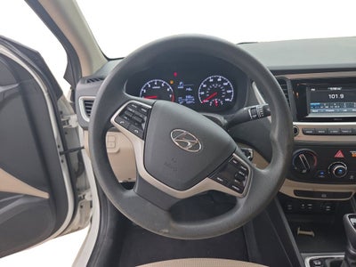 2020 Hyundai ACCENT SE