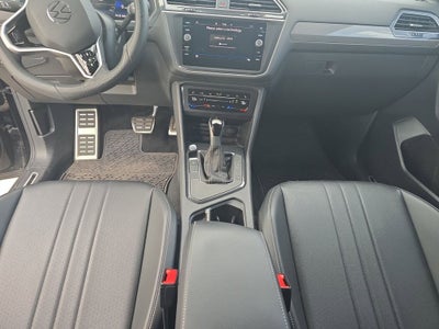 2024 Volkswagen Tiguan 2.0T SE R-Line Black