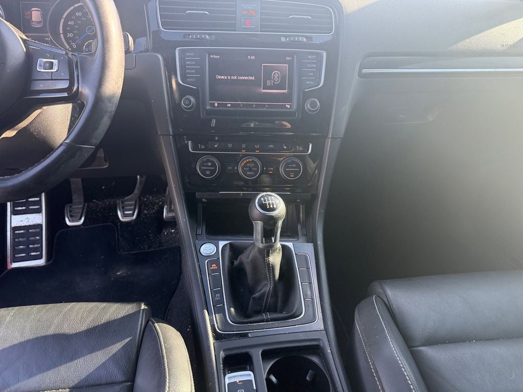 2016 Volkswagen Golf R Base 4Motion