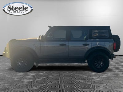 2021 Ford Bronco Base