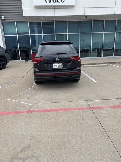 2022 Volkswagen Tiguan 2.0T SE R-Line Black